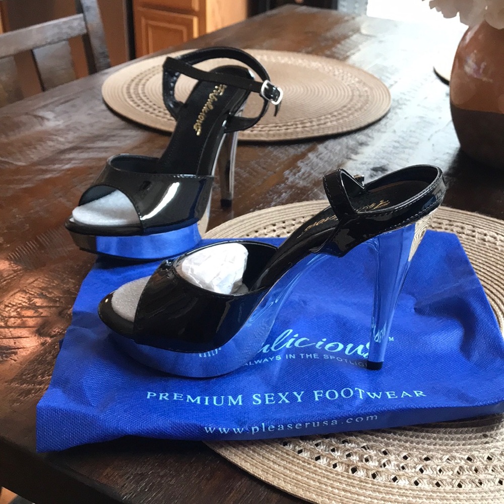 Platform heels 👠Premium Sexy Footwear.